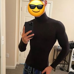 Uniqlo Heat Tech Turtle Neck Thermal